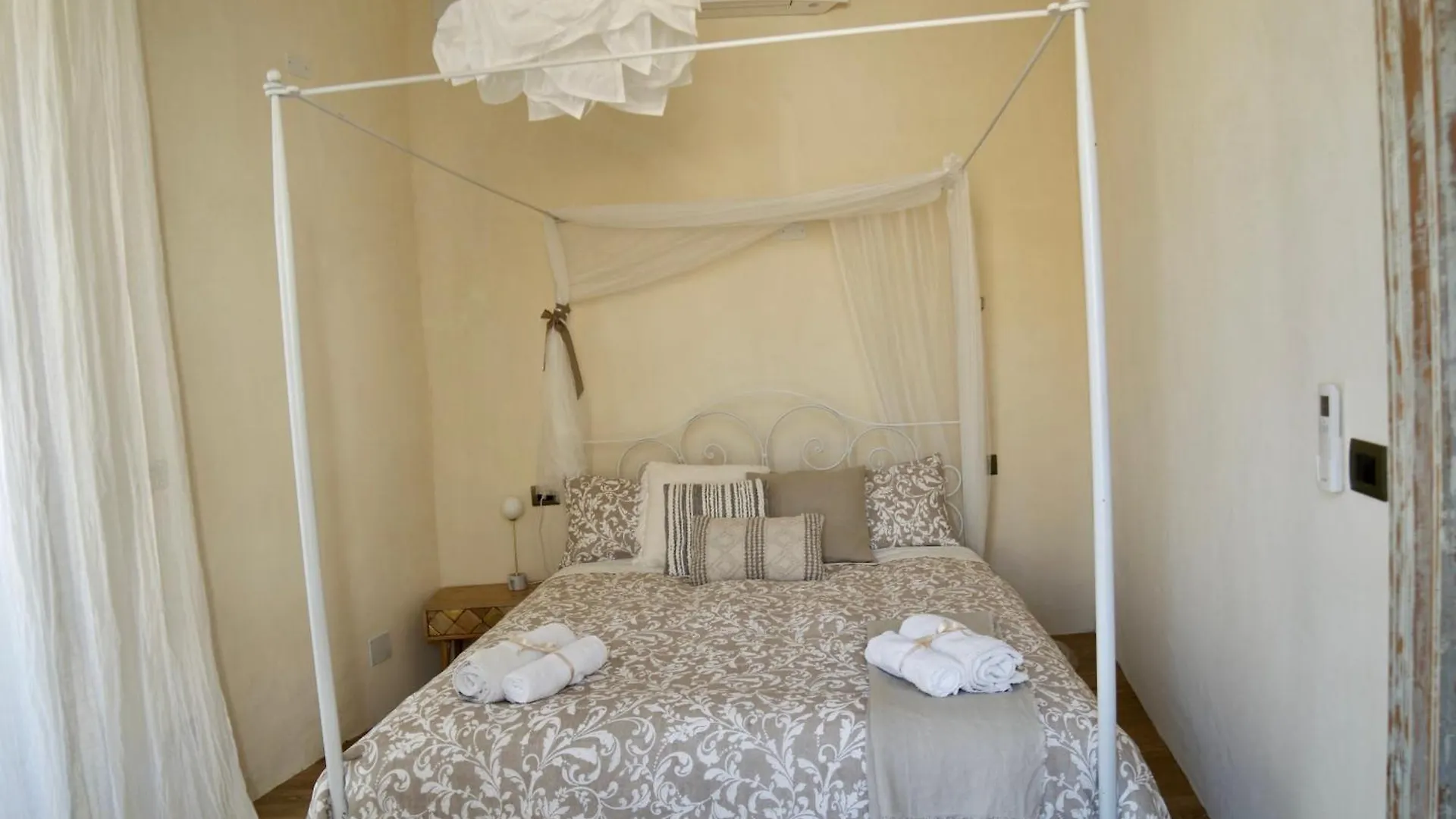 Ai due Mori Apartment in Noto 0*,  Italia